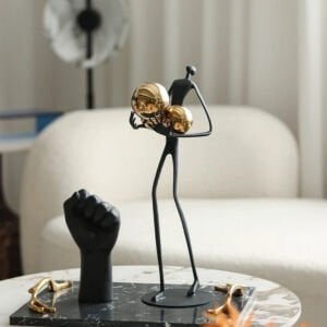 Metal Top Taşıyan Adam Obje 10x41cm