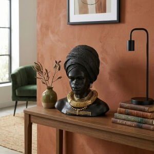 Afrikalı Kolyeli Kadın Büst 28x32cm